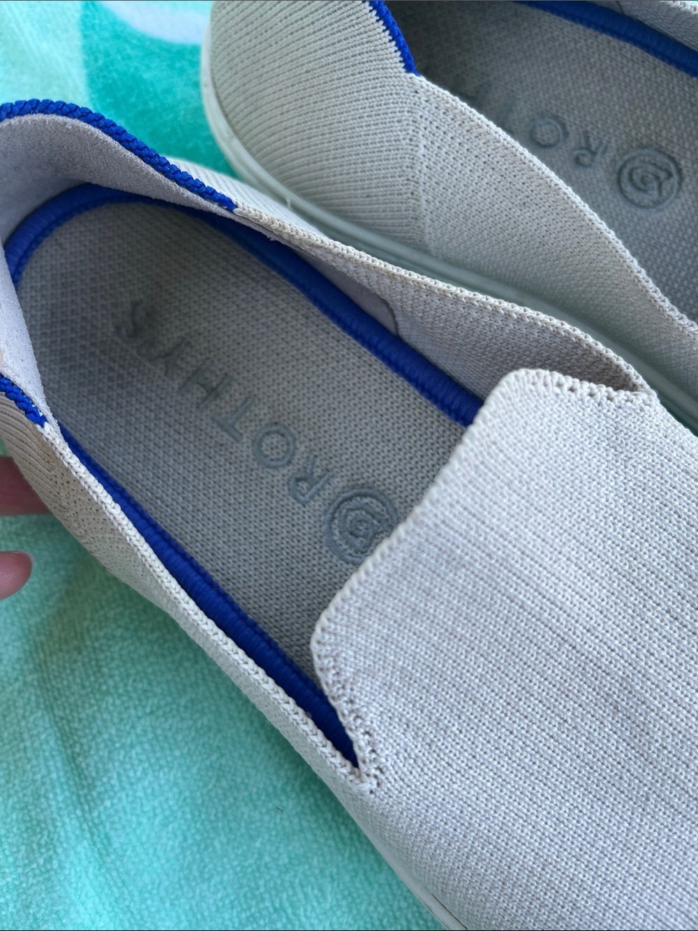 ROTHY’S THE ORIGINAL SLIP ON SNEAKERS CREAM SIZE 7.5 - Picture 2 of 10